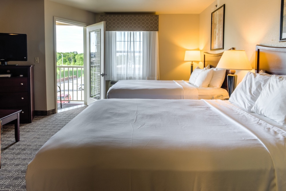 Suite, Multiple Beds, Accessible, Non Smoking (Efficiency, Upgrade) - Photo 8