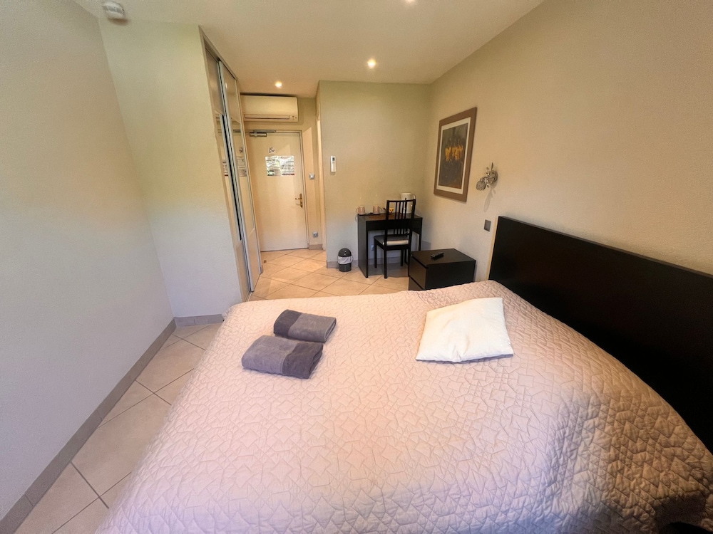 Classic Double Room photo 3