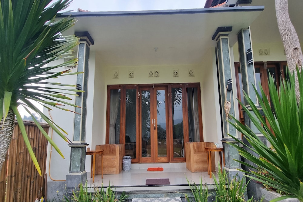Standard Double Room - Photo 12