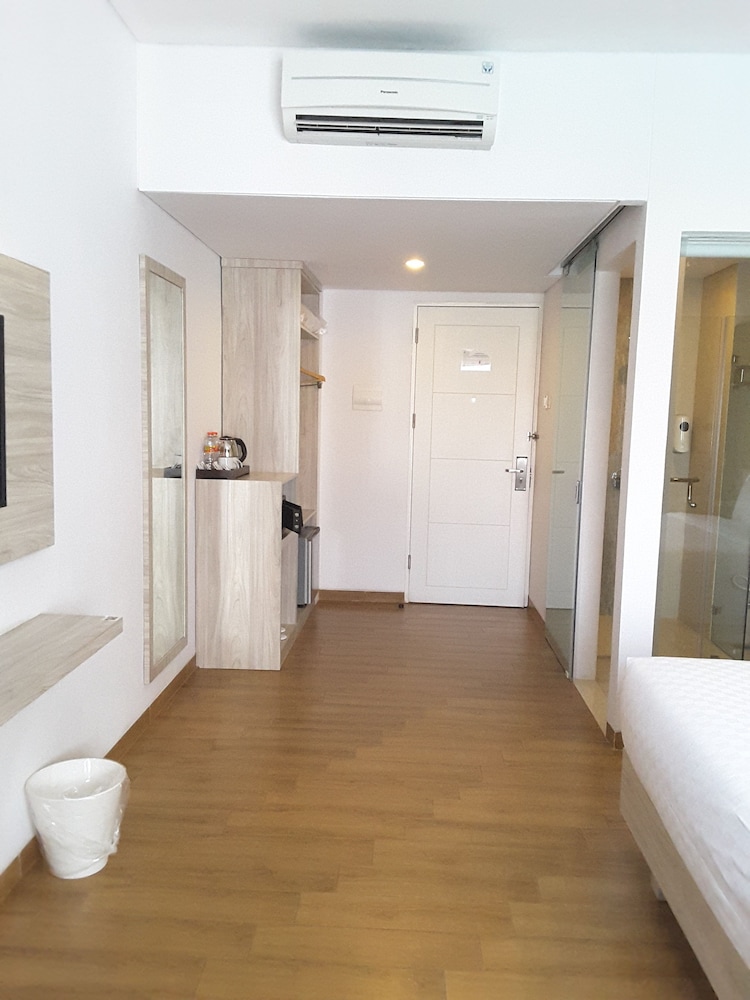 Deluxe Double Room, 1 Double Bed photo 3