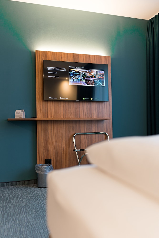 Business Room photo 3
