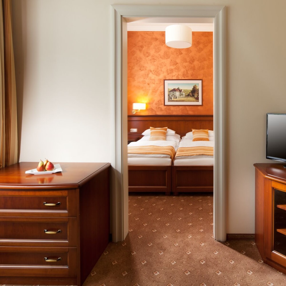 Junior Room