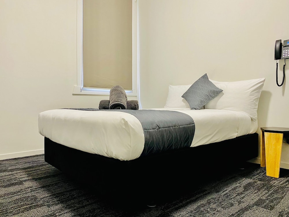 Basic Studio, 1 Twin Bed, Non Smoking