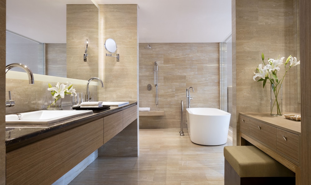 Executive Suite, 1 Bedroom, City View