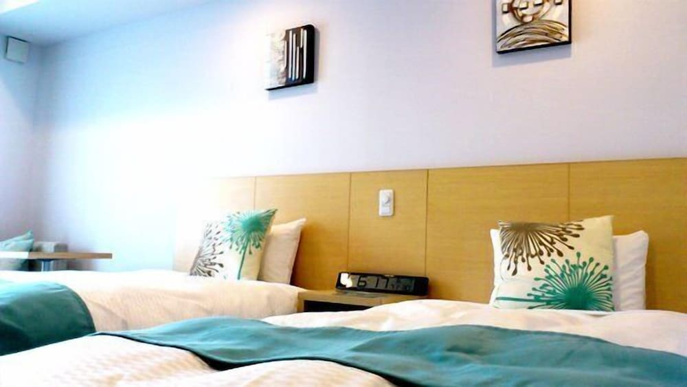 Standard Twin Room photo 3