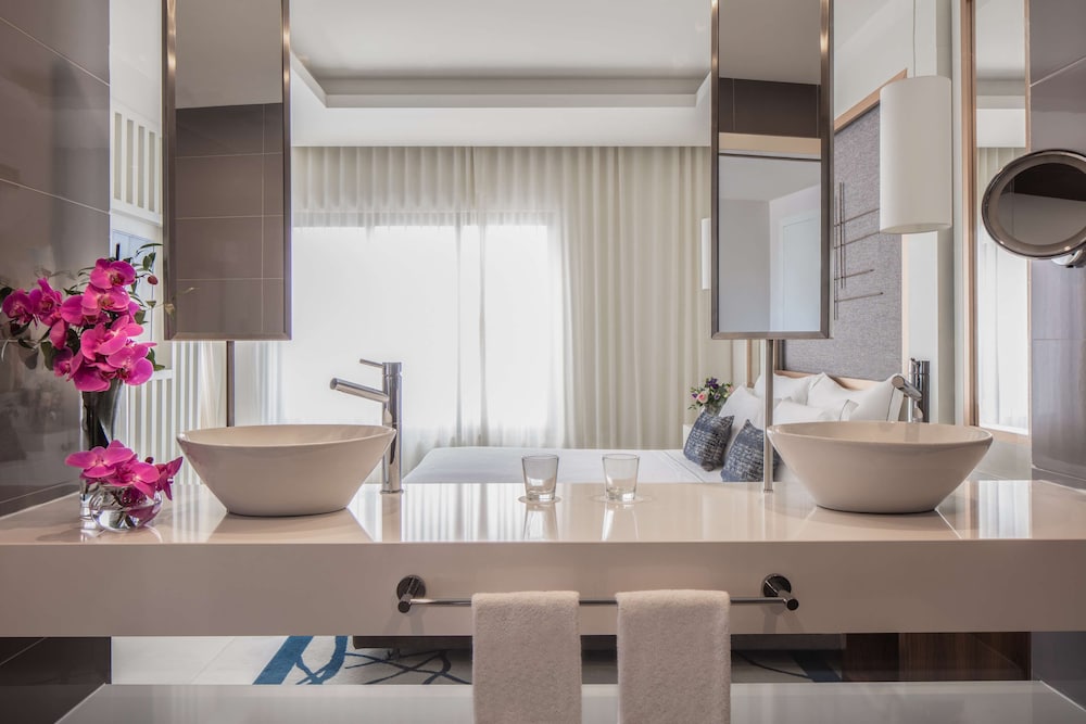 Family Room, Terrace (Deluxe, 2 Adults + 2 Children)