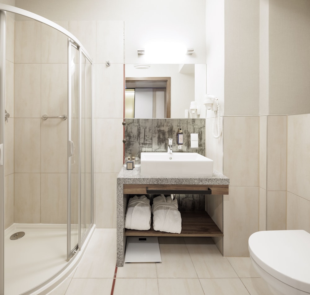 Superior Suite, Multiple Beds - Photo 7