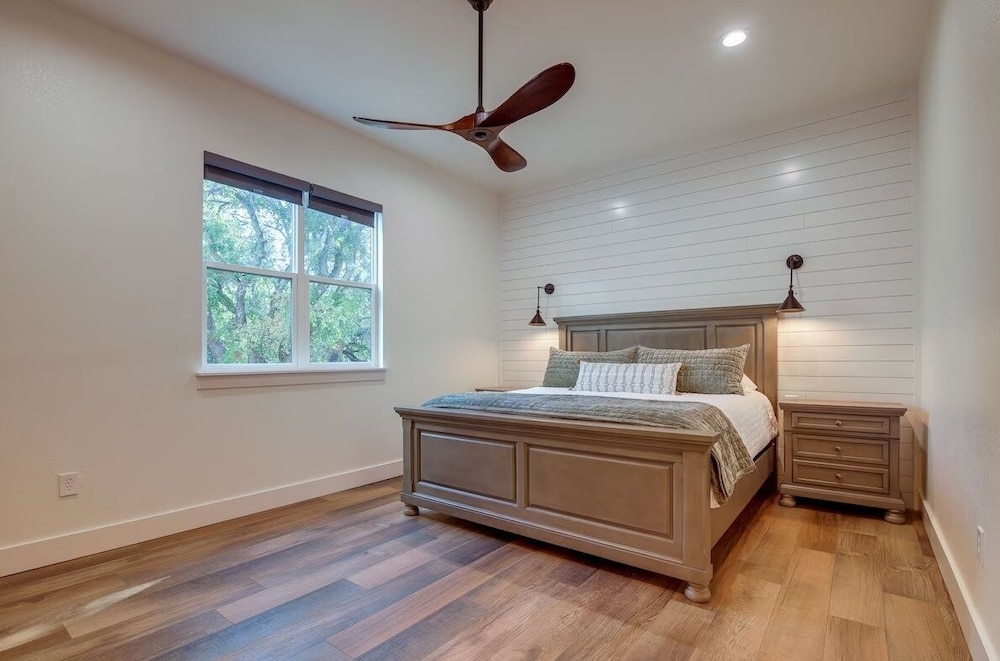 House, 4 Bedrooms photo 1