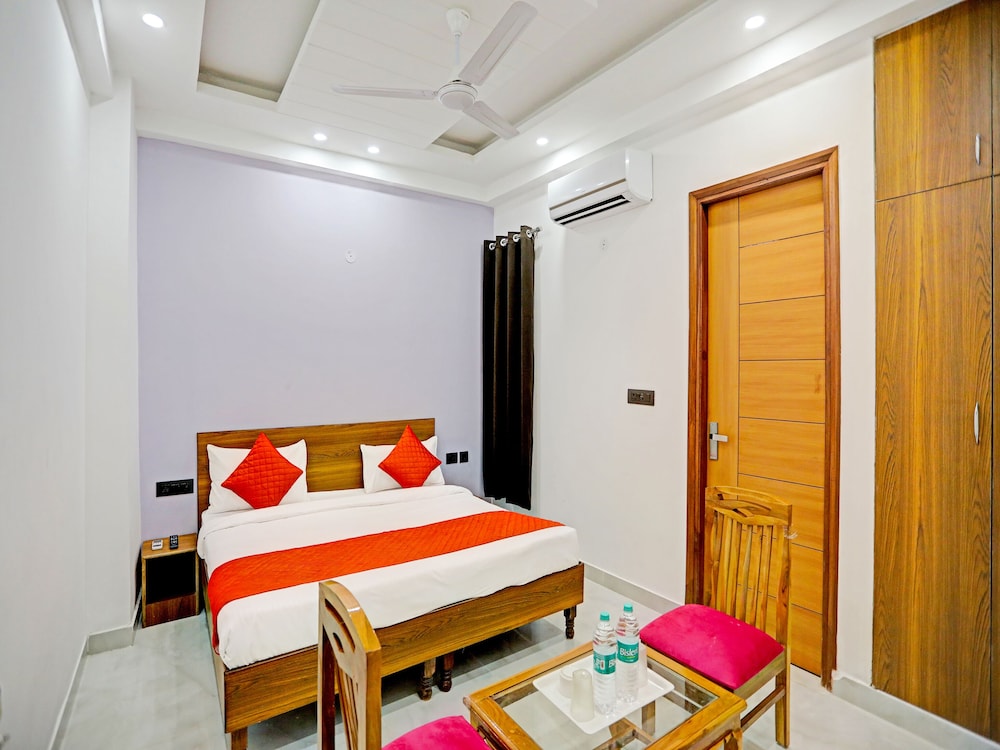 Deluxe Room, 1 Large Twin Bed