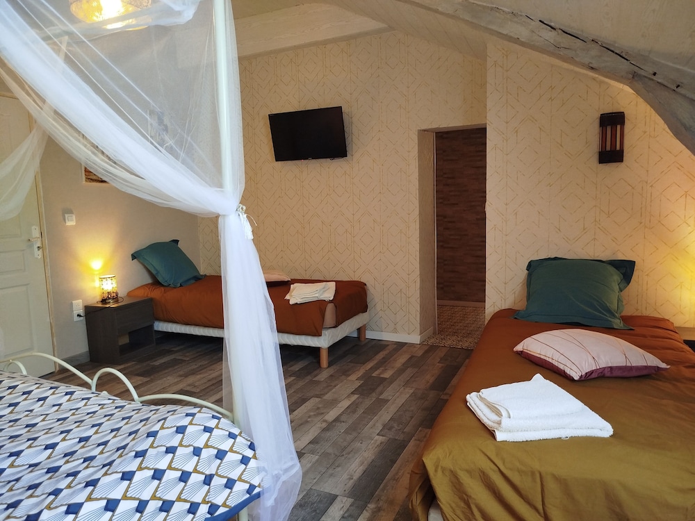 Comfort Quadruple Room photo 1