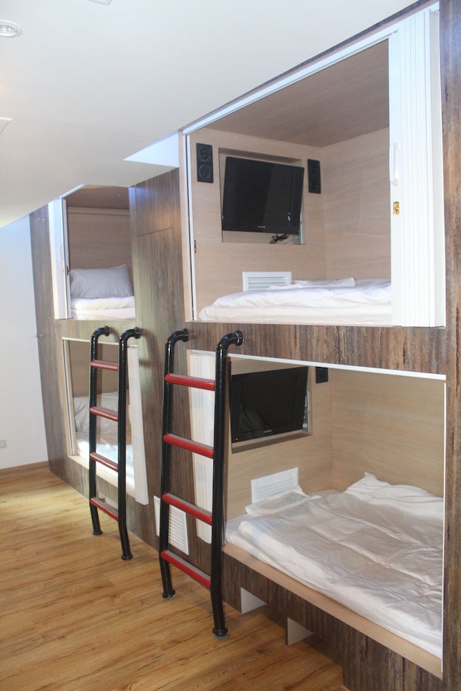 Comfort Shared Dormitory photo 2