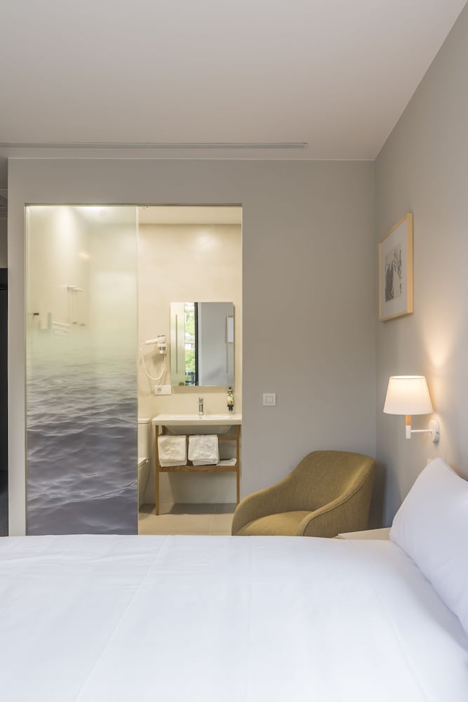 Comfort Double Room, Non Smoking - Photo 8