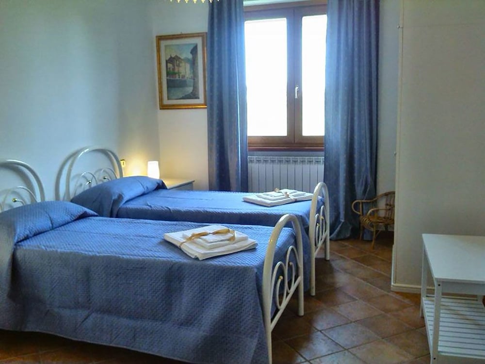Classic Double Or Twin Room, Private Bathroom (External) photo 1