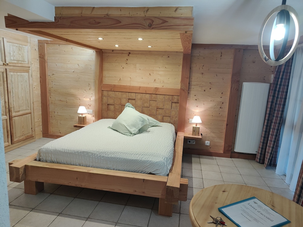 Signature Double Room, Garden View - Photo 1