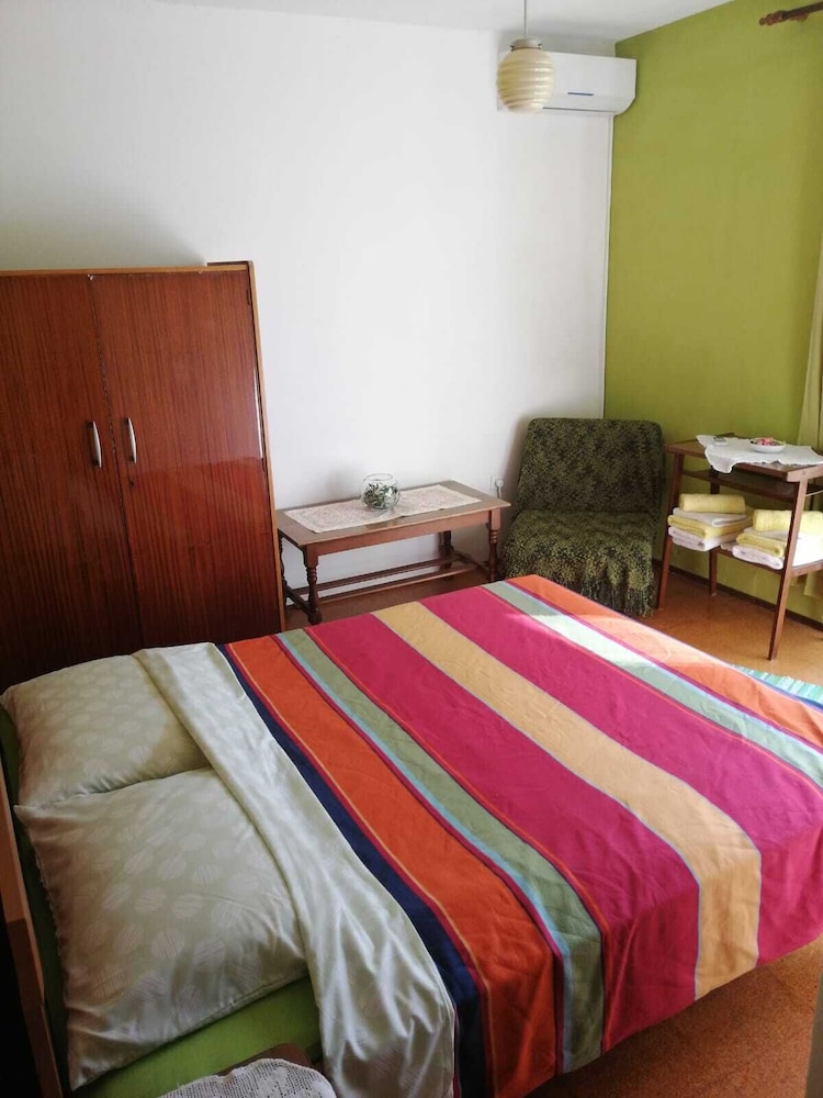 Basic Double or Twin Room