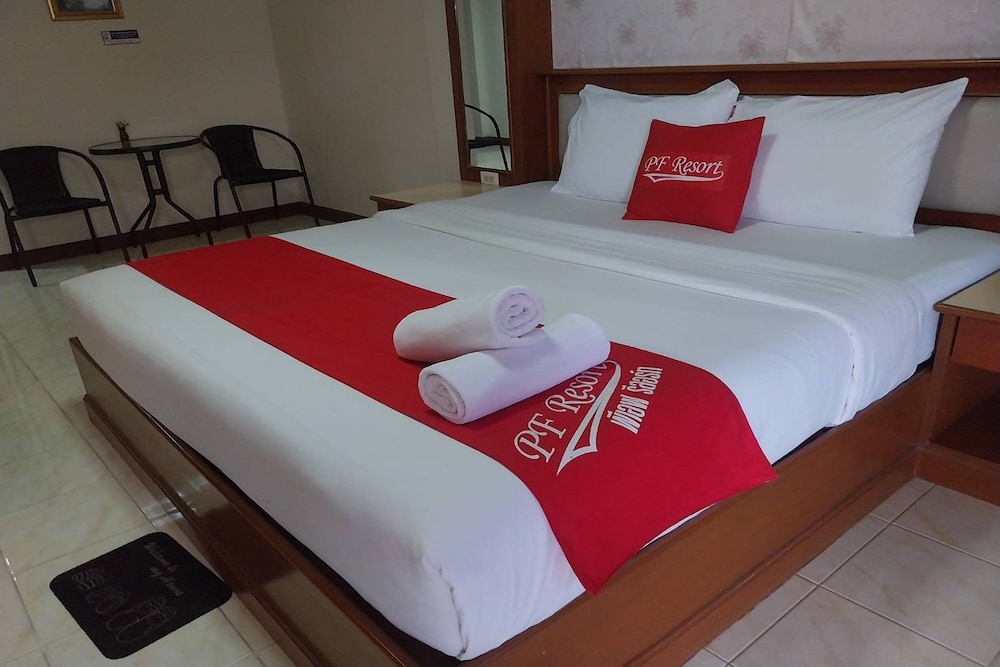 Deluxe Double Room - Photo 14