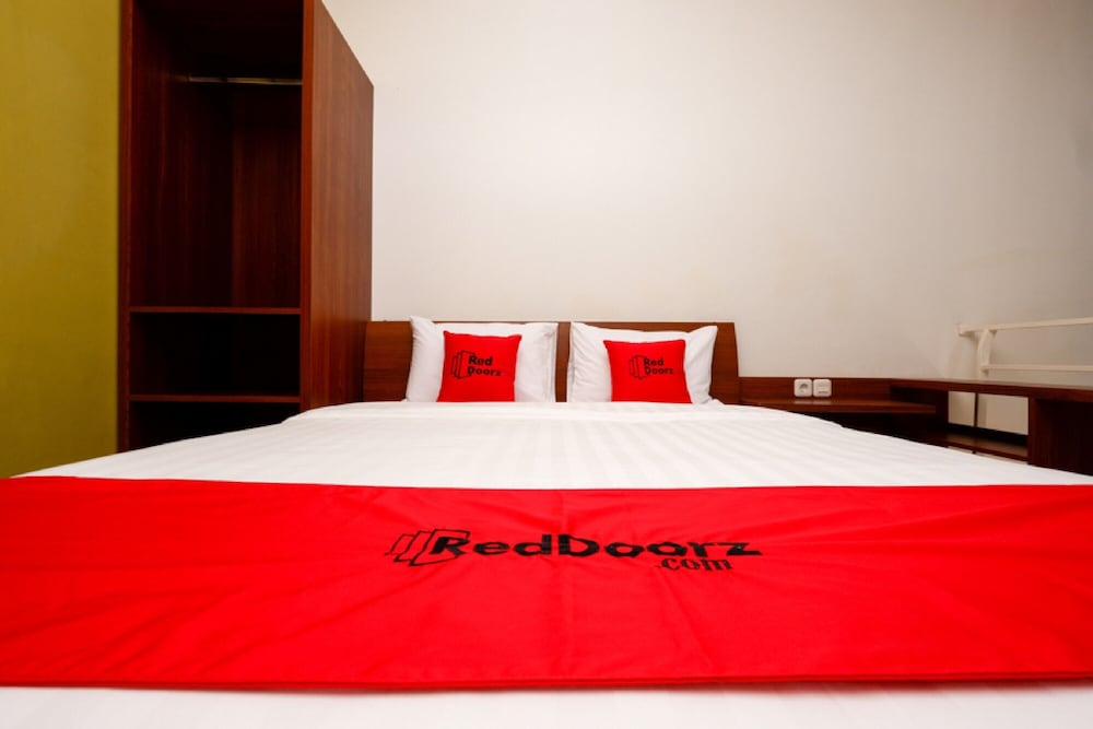 Deluxe Room - Photo 3