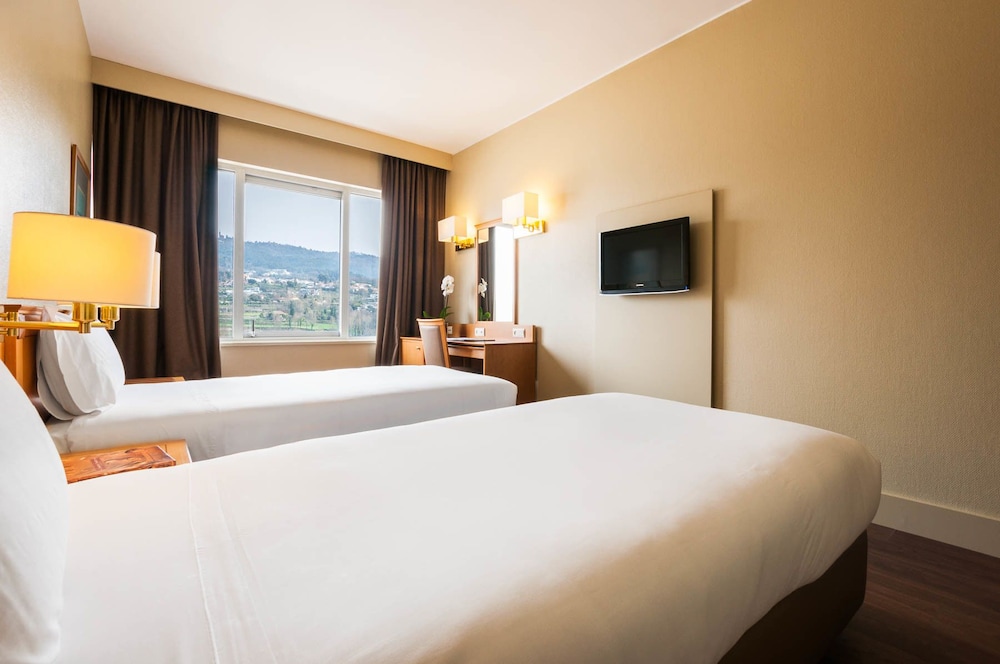 Twin Room (Single Use)