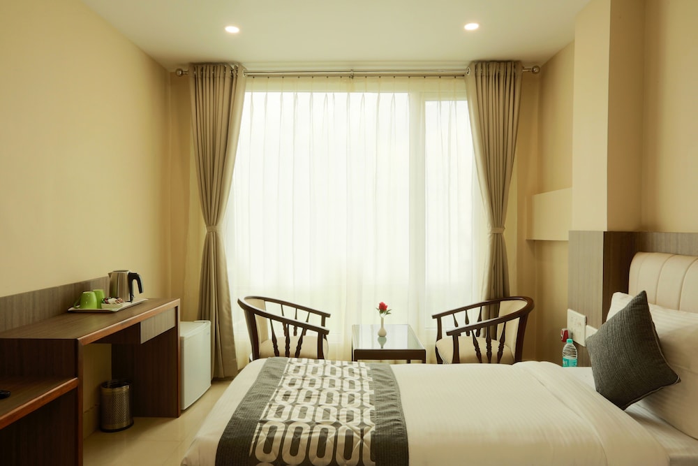 Executive Room - Photo 6