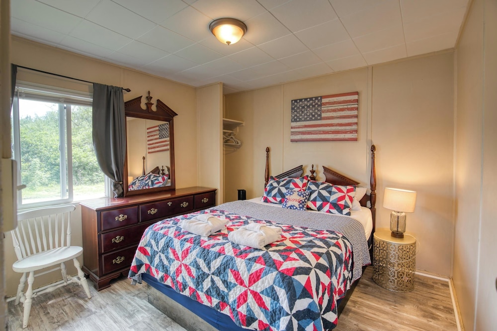 Cottage 8