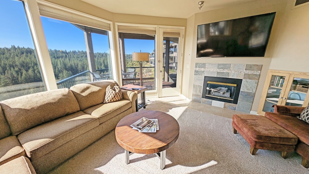 Condo, 1 Bedroom