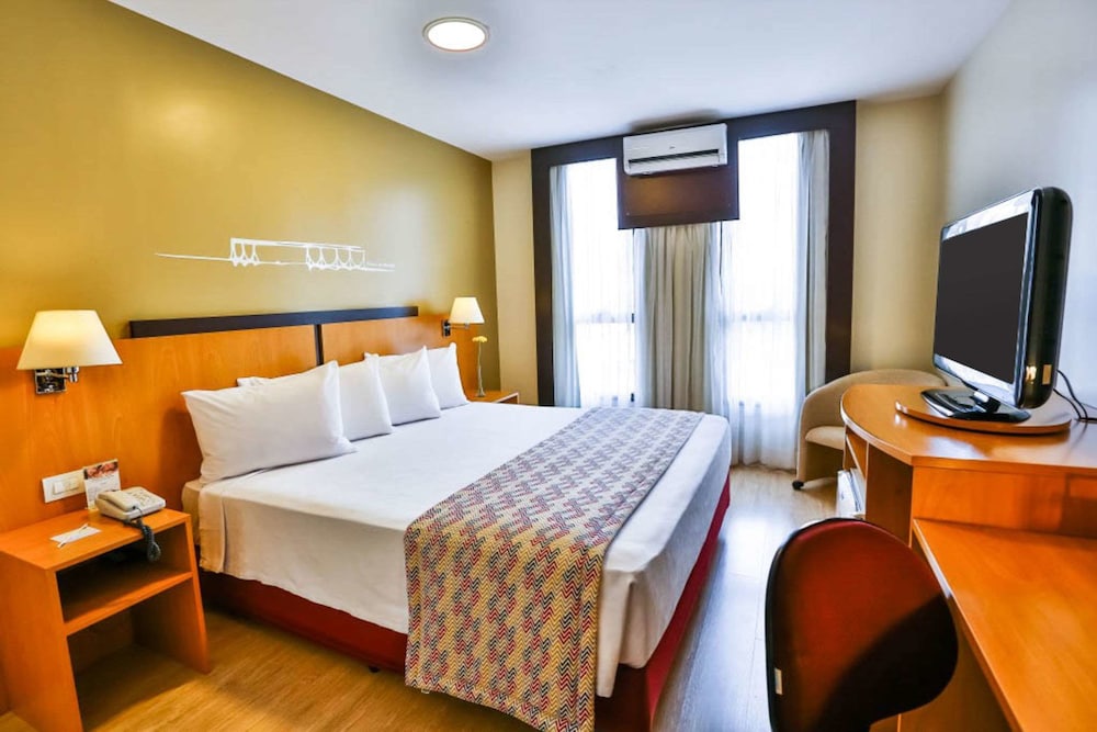 Superior Room, 1 Queen Bed - Photo 1