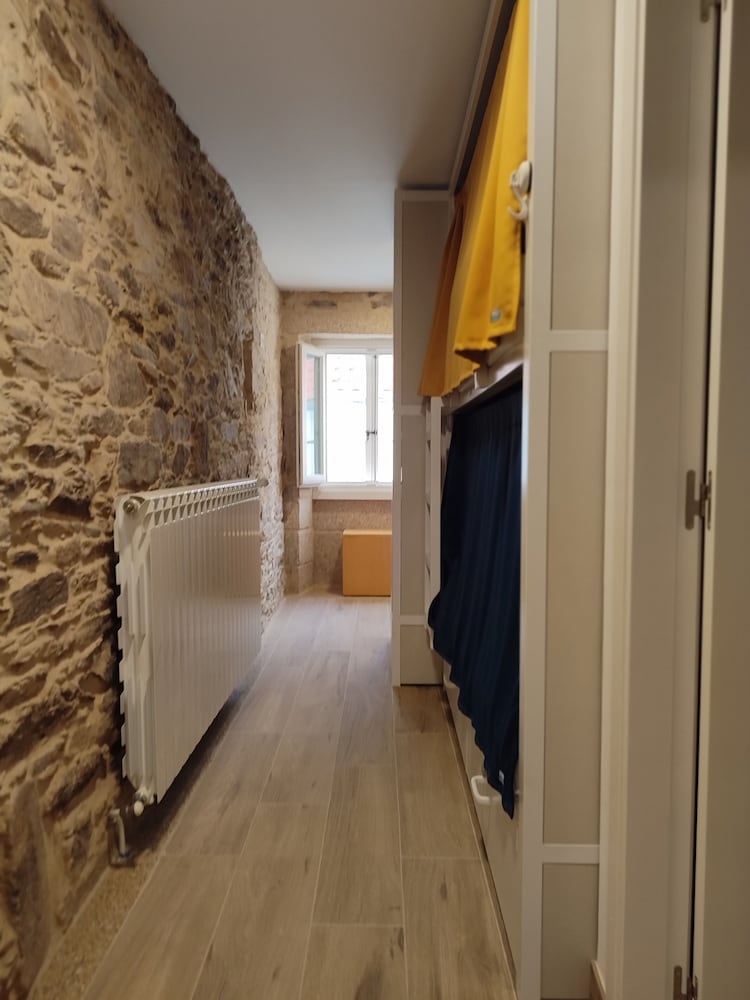 Dormitorio Compartido Básico