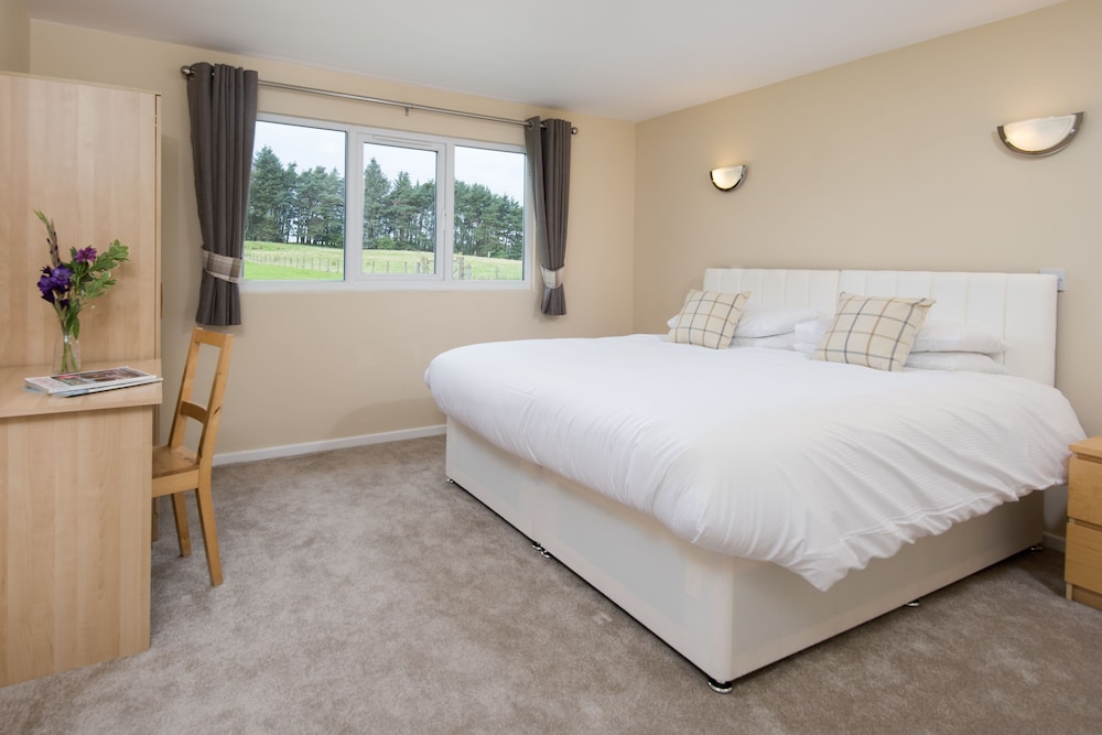 Cabin, 3 Bedrooms (Tyne Lodge) photo 2