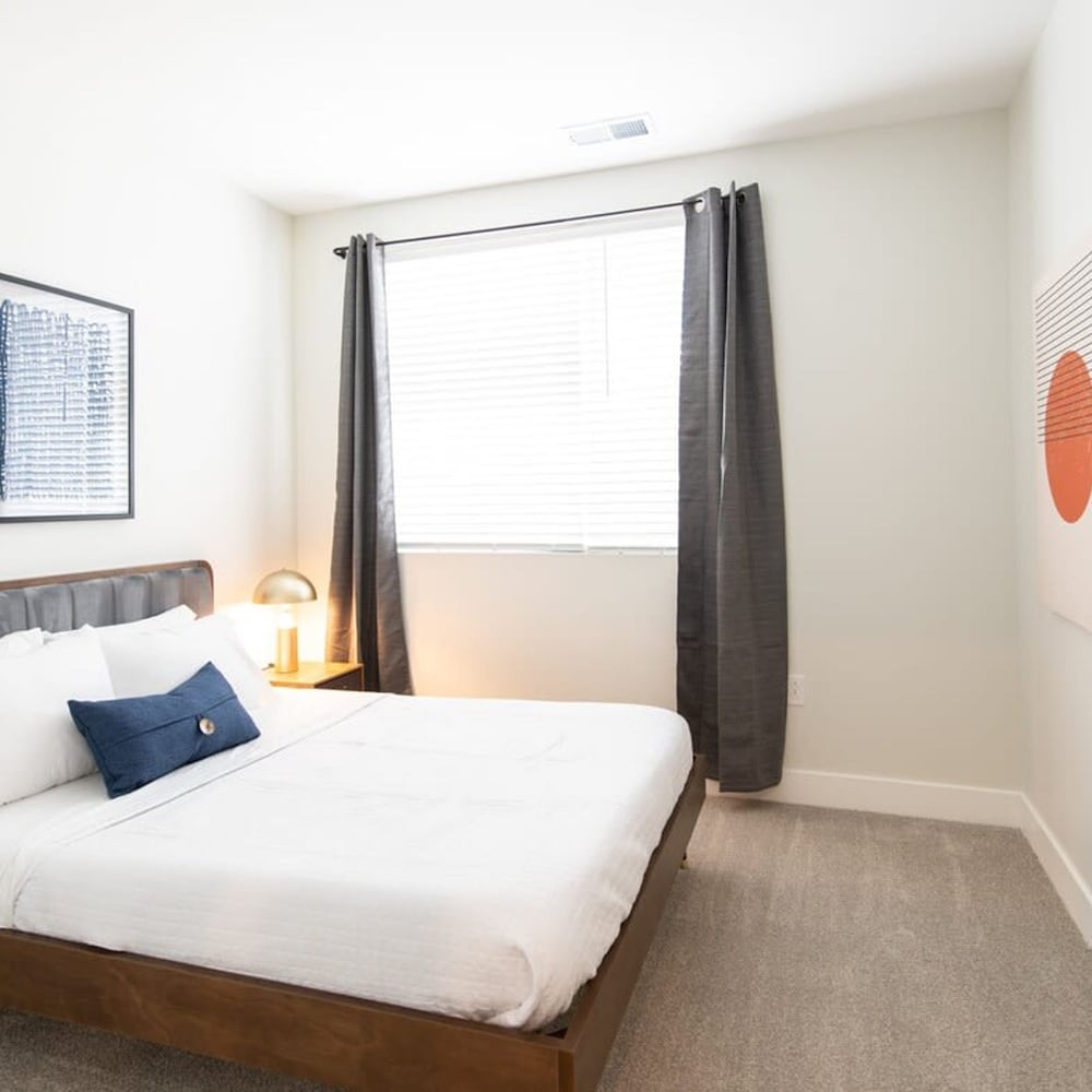 Cozysuites Wspaniałe mieszkanie z 3 sypialniami w centrum Cincinnati, Zdjęcie 23