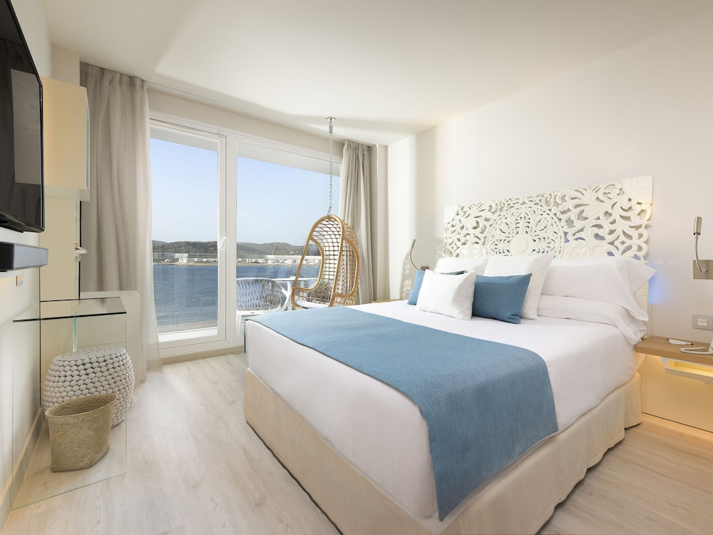 Deluxe Double Room, Bay View (Oh Là Là  "The One") - Photo 1