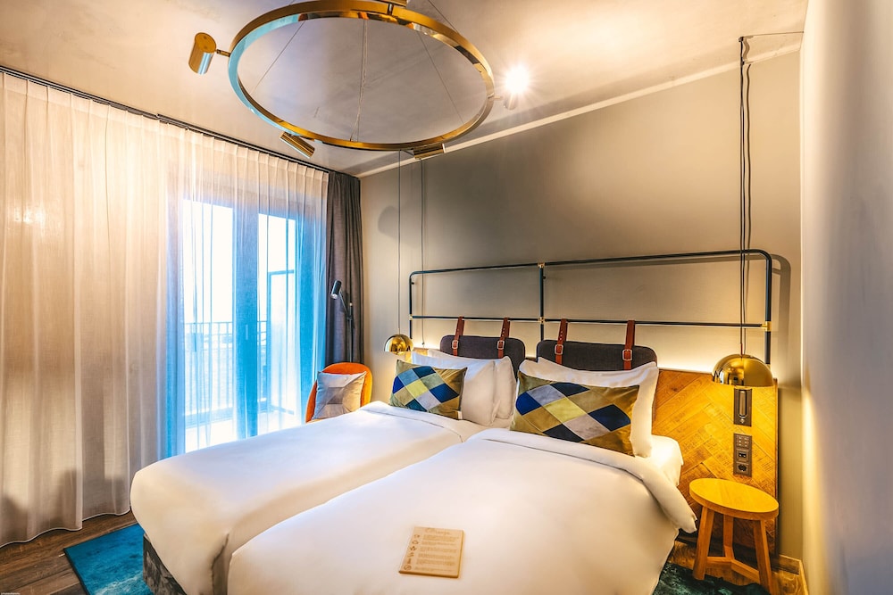Superior Twin Room, 2 Twin Beds, Balcony photo 1