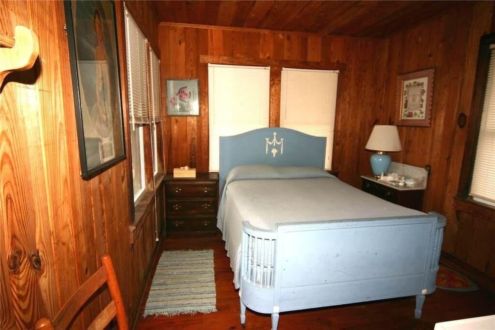 House, Multiple Beds (Salley/Morrison) photo 1