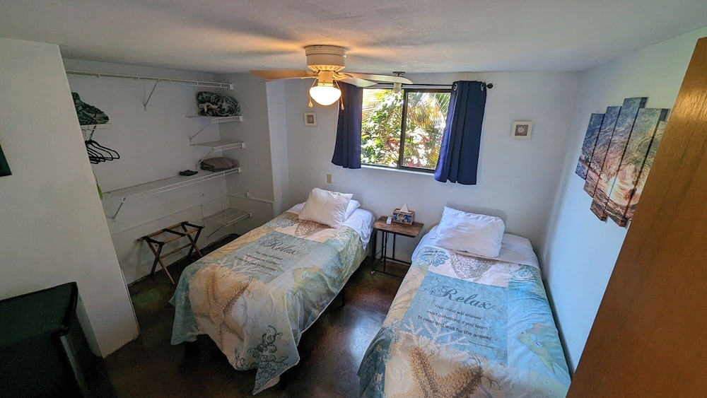 Twin Room, 2 Twin Beds, Non Smoking photo 1