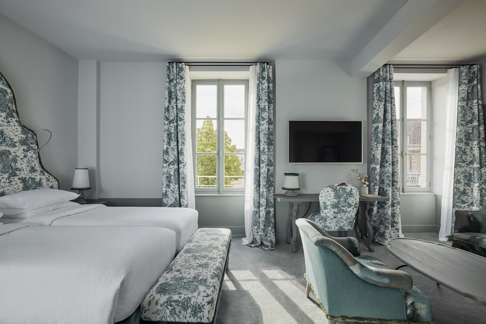 Room (Manoir)