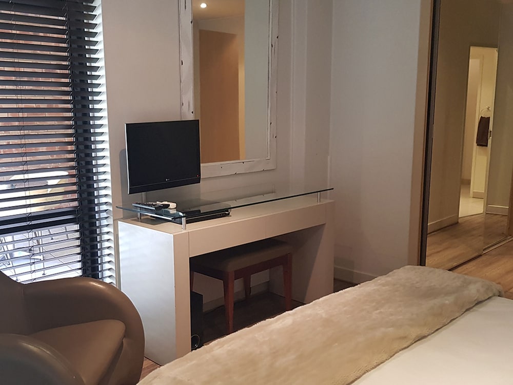 Luxury Apartment, 2 Bedrooms, Garden Area photo 1