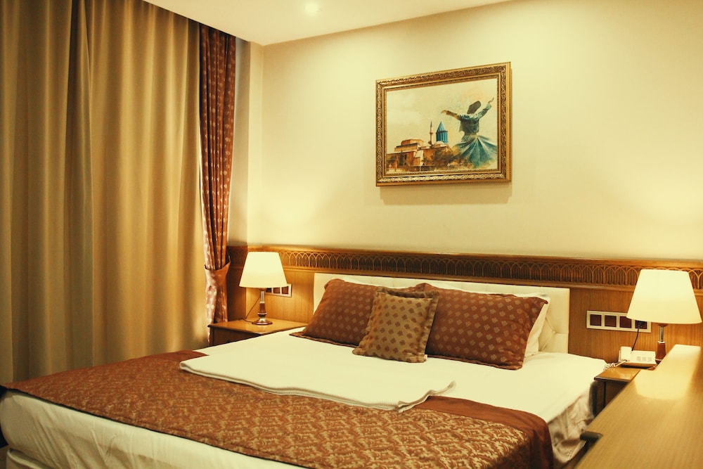Standard Double or Twin Room (Single Use)