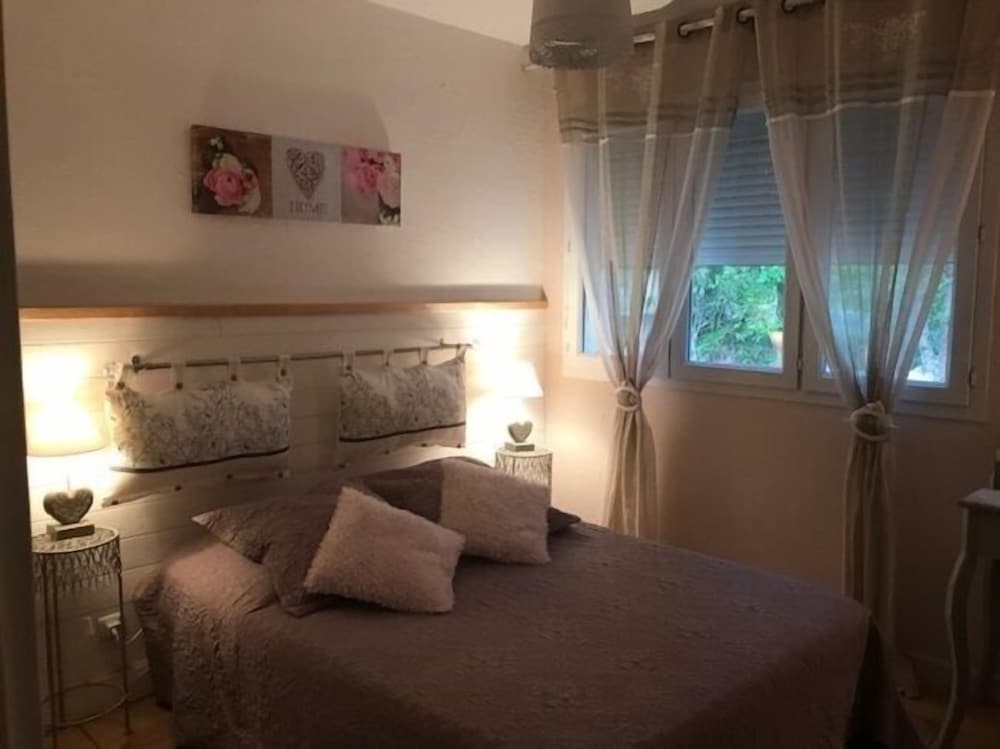 Double Room (Les Flamands Roses) photo 2