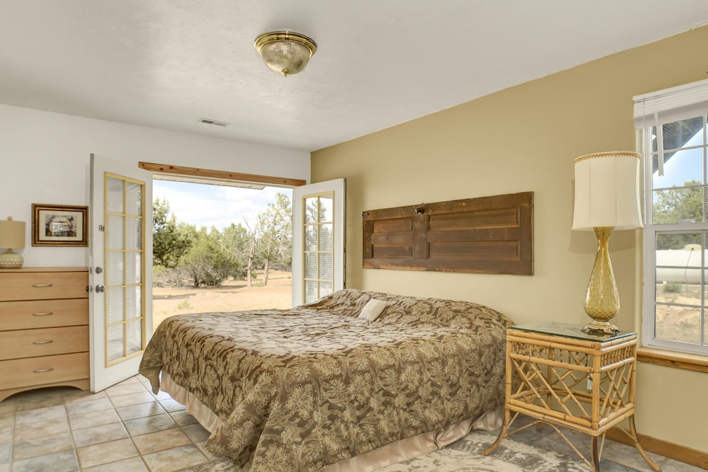 Apartment, Multiple Beds, Mountain View photo 2