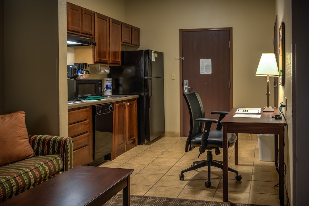 Lowest Priced Room - No Separate Rooms, All One Open Room photo 2
