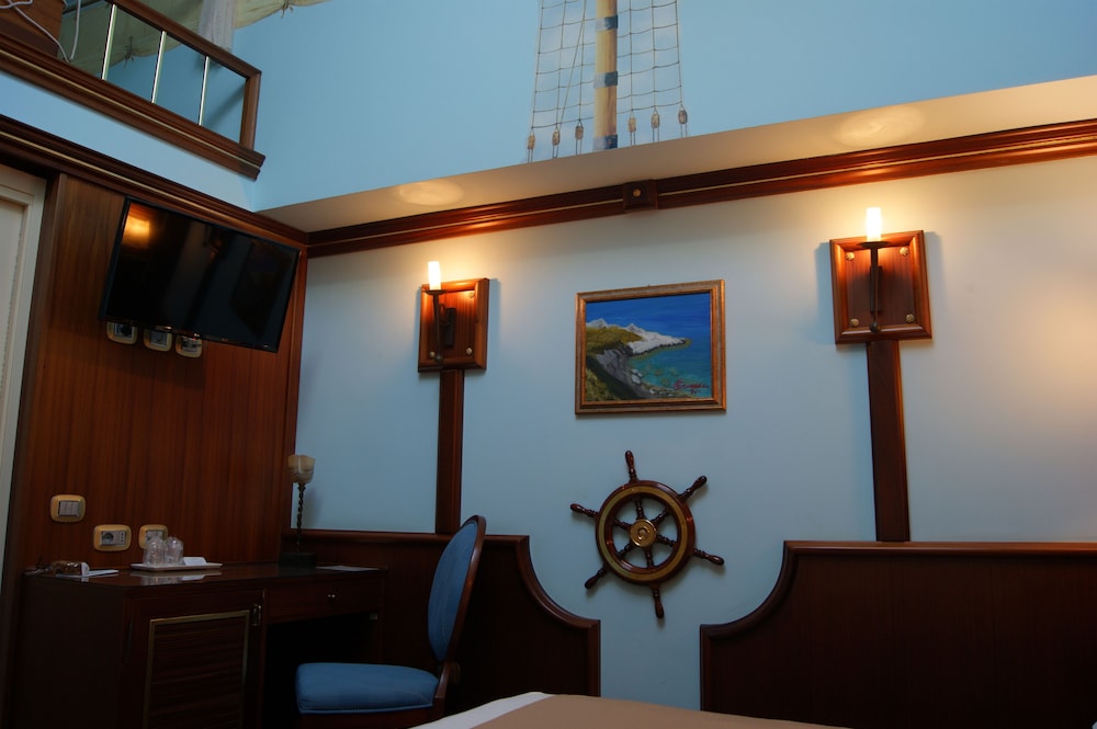Economy Room - Photo 4