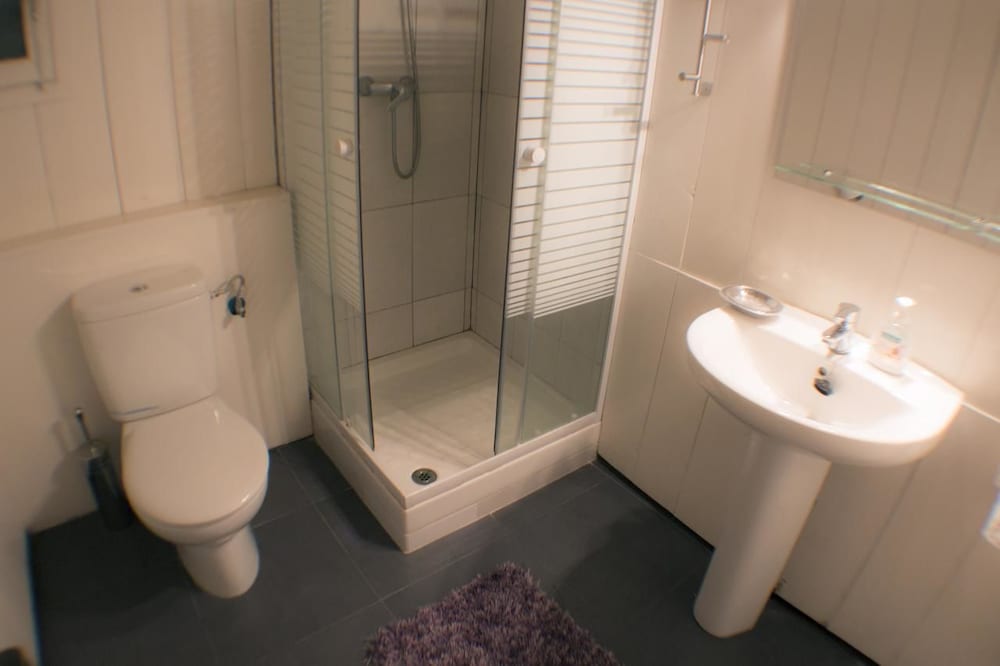 Double Room, Shared Bathroom photo 2