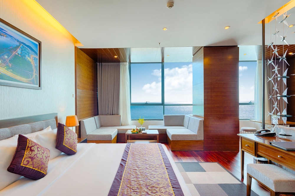 GRAND TOURANE SUITE photo 2