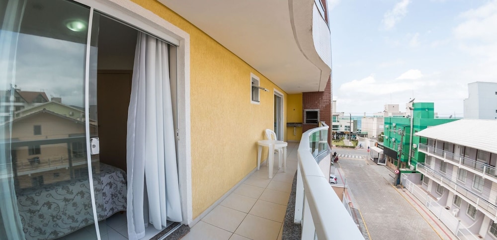 Apartamento de Frente photo 1