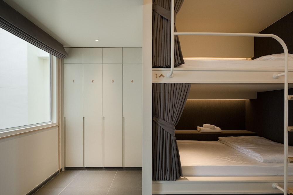 Standard Quadruple Room photo 3