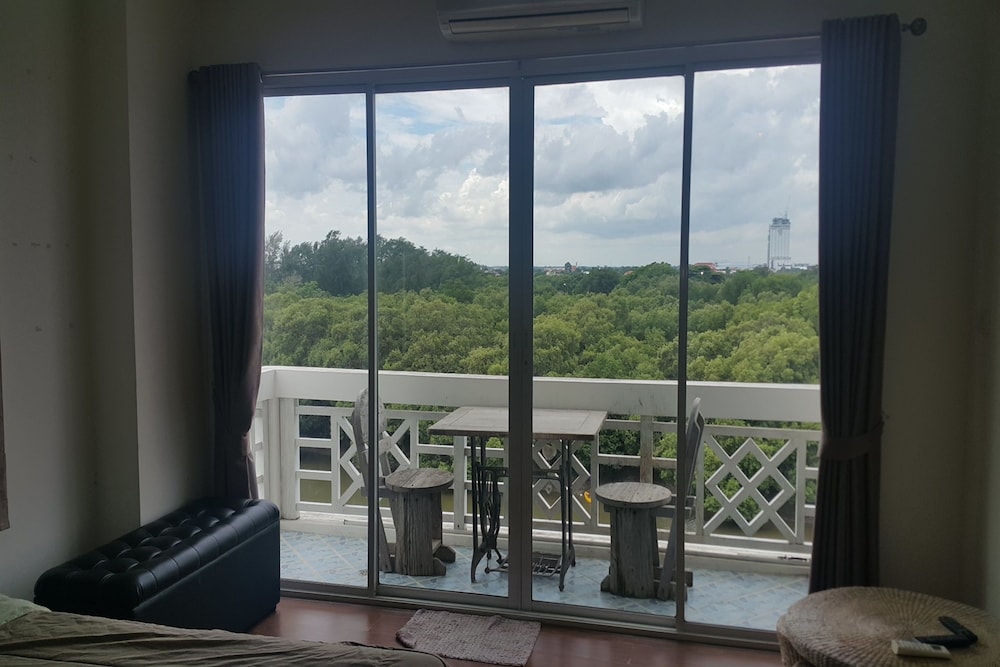 Superior Double Room with River View photo 2