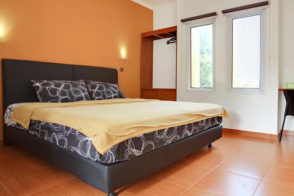 Deluxe Room - Photo 1