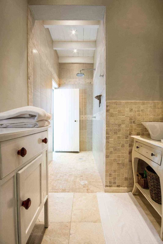Aloe Garden Suite photo 2