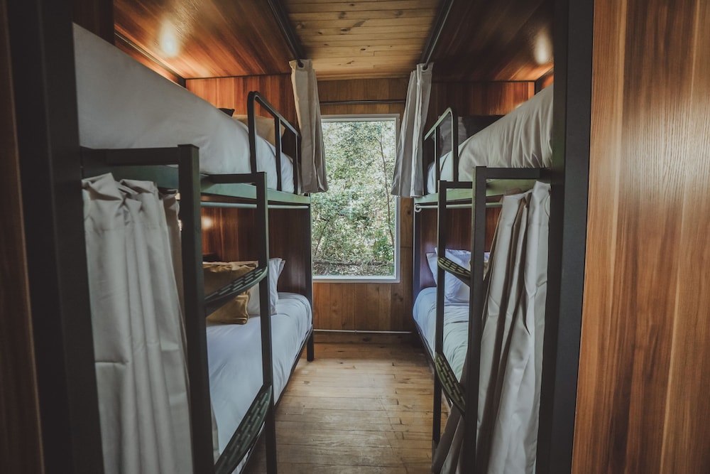Bed in 6-Bed Dormitory Room photo 1