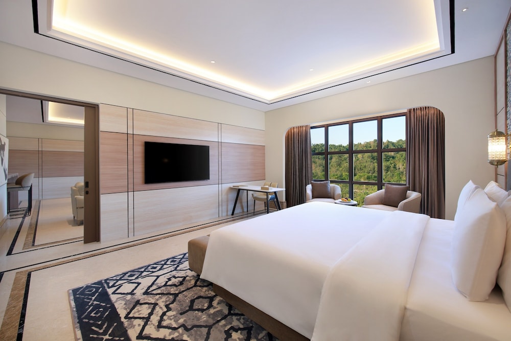 Executive Suite photo 2