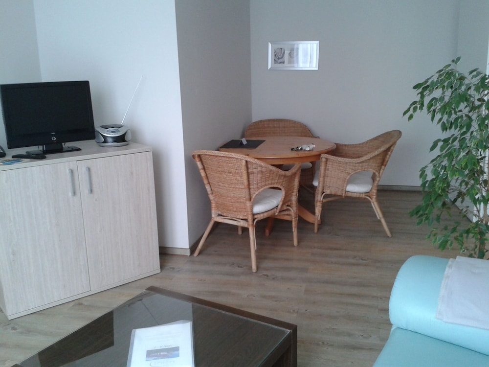 One Bedroom Apartment Two people (Landhof) photo 2